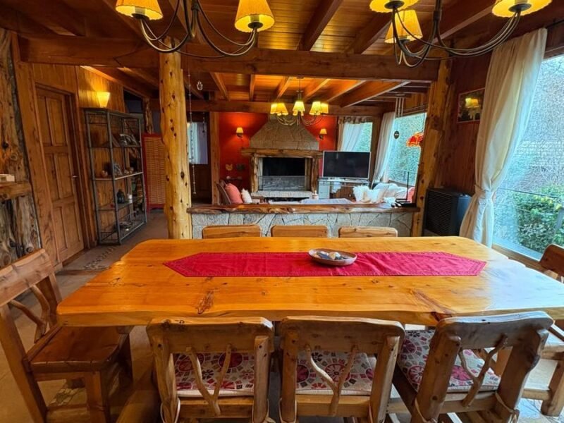 Casa 4 ambientes en Oasis Alto