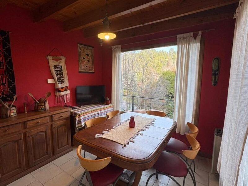Casa 4 ambientes en Oasis Alto
